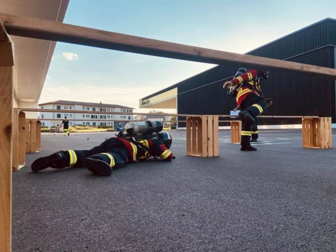 Voller Einsatz beim Leistungstest. Feuerwehr Konolfingen