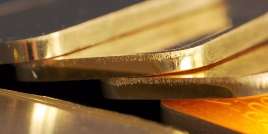 Gold ist wieder teurer. Foto: Armin Weigel/dpa
