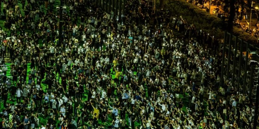 Tausende kamen im Sommer zu der Tiananmen-Mahnwache