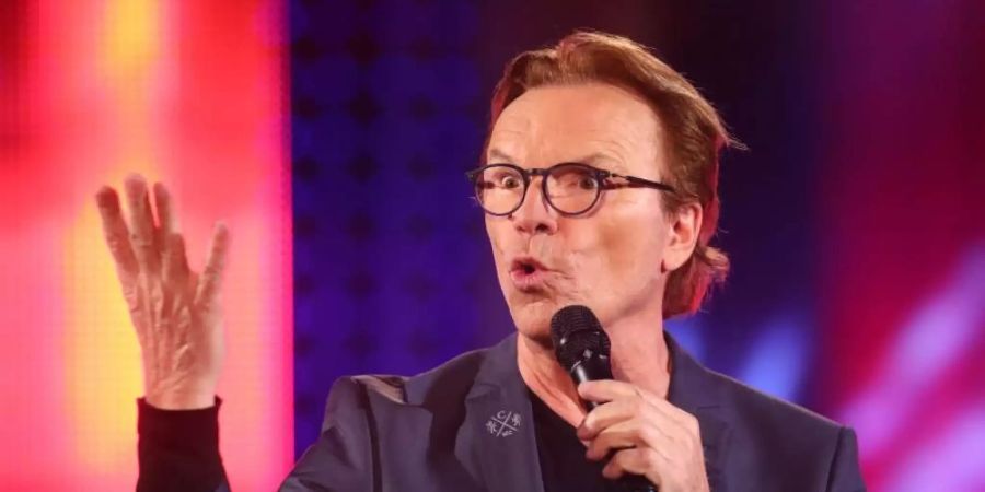 Wolfgang Lippert widmet auf seinem neuen Album ein Lied seiner Frau. Foto: Bodo Schackow/dpa-Zentralbild/dpa