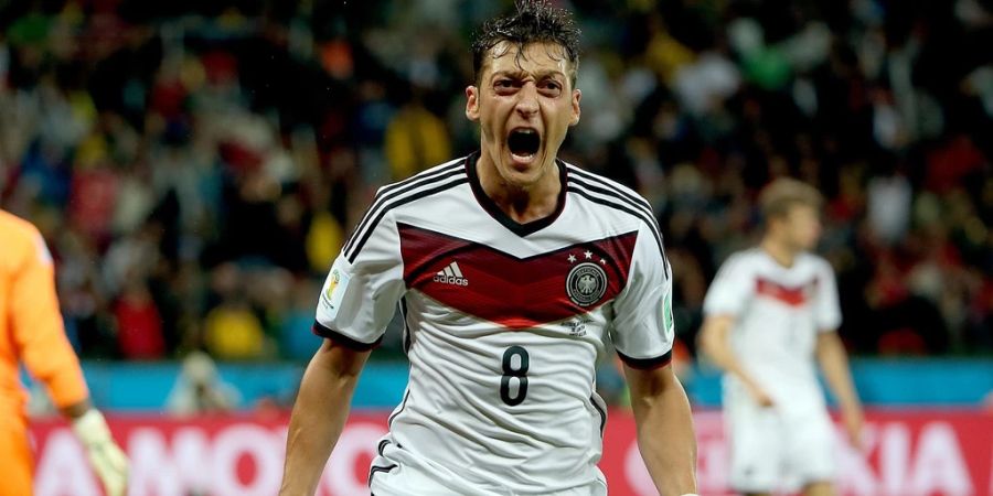 Mesut Özil