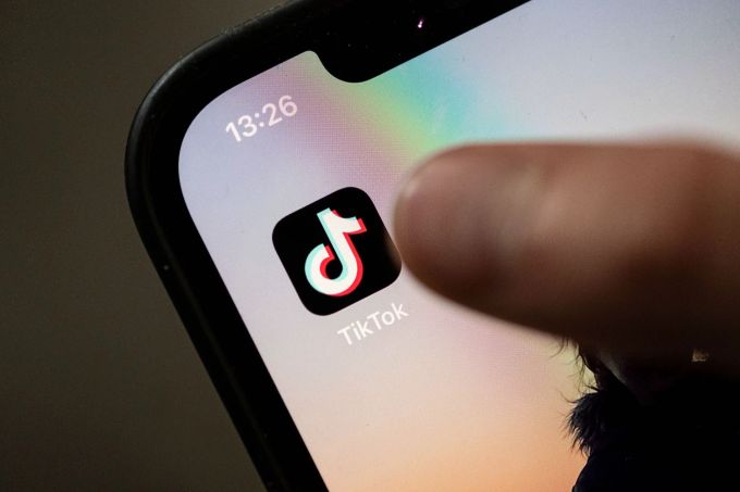 Tiktok steht zunehmend unter politischem Druck, weil die Plattform zum aus China stammenden Bytedance-Konzern gehört. Tiktok