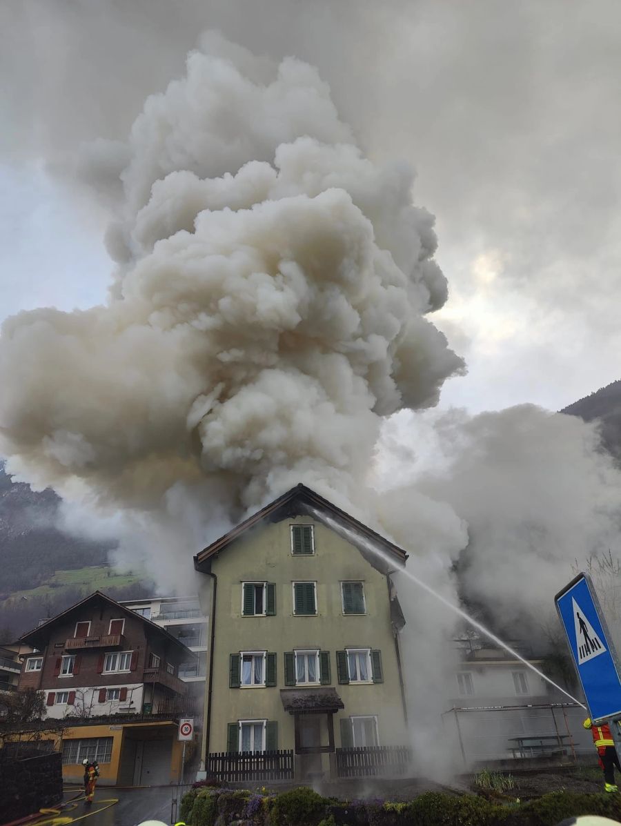 Brand un Flüelen