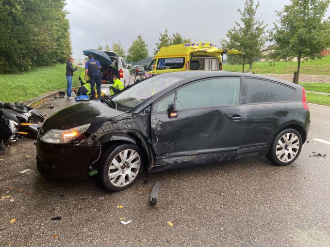An beiden Fahrzeugen entstand Totalschaden. An beiden Fahrzeugen entstand Totalschaden.