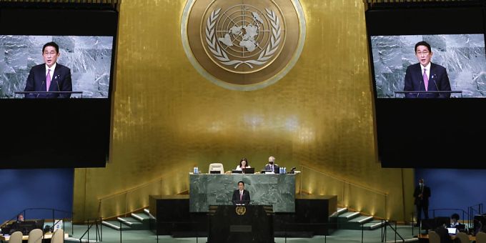 Fumio Kishida, Premierminister von Japan, spricht auf der 77. Sitzung der Generaldebatte der UN-Vollversammlung im Hauptquartier der Vereinten Nationen. Fumio Kishida