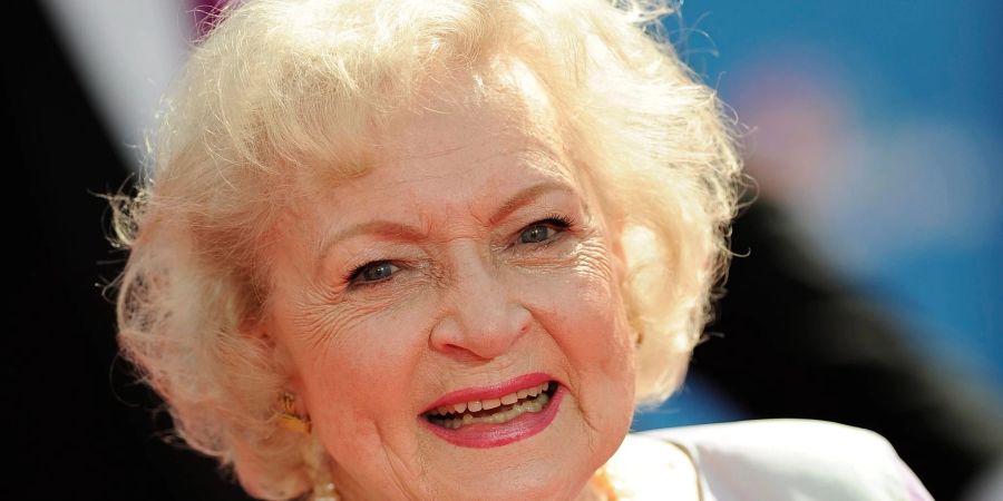 Knapp neun Monate nach dem Tod der TV-Ikone Betty White werden in den USA Andenken aus dem Nachlass des «Golden Girls»-Stars versteigert. (Archivbild)