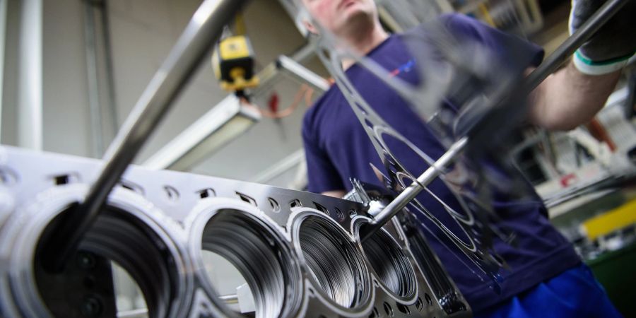 Autozulieferer geraten durch steigende Produktionskosten zunehmend in Liquiditätsprobleme.