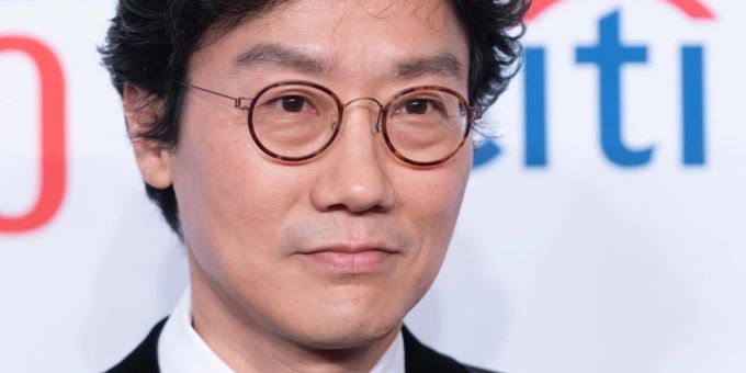 Hwang Dong-hyuk, der Erfinder von «Squid Game», bittet Fans der Serie, die geplante Gameshow nicht «zu ernst zu nehmen». Hwang Dong-hyuk, der Erfinder von «Squid Game», bittet Fans der Serie, die geplante Gameshow nicht «zu ernst zu nehmen».