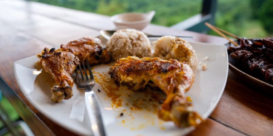 Nahaufnahme Essen Tisch Ausblick Tal Philippinen