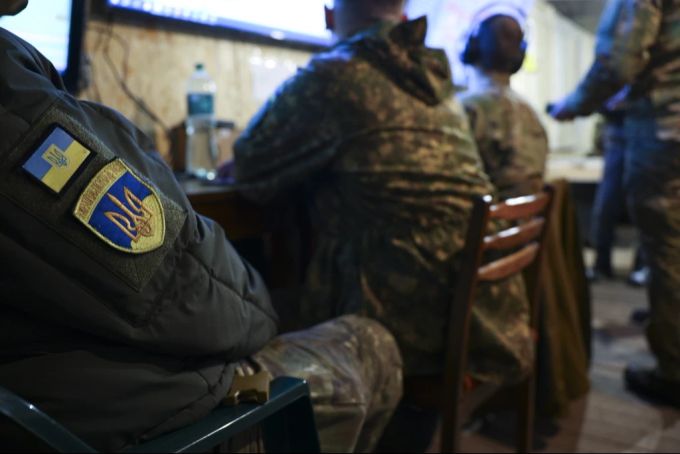 Die Ukraine befindet sich seit knapp zwei Jahren im Krieg mit Russland. ukraine krieg