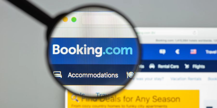 booking.com Website.