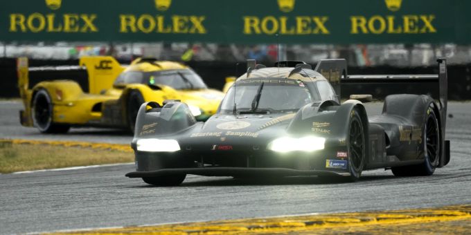 24h von Daytona - Porsche siegt hauchdünn vor Cadillac