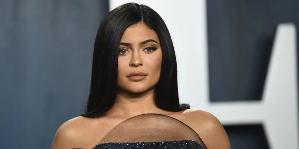 Kylie Jenner’s Shocking New Look at Paris Fashion Week Sends Fans into a Frenzy