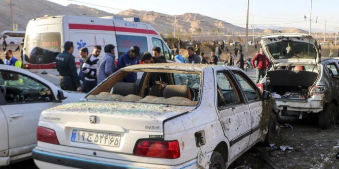 Terroranschlag zerstörtes Auto Iran