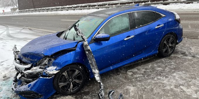 Auf der Autobahn A1 Richtung St. Gallen verlor ein Fahrer die Kontrolle über sein Fahrzeug. St. Gallen