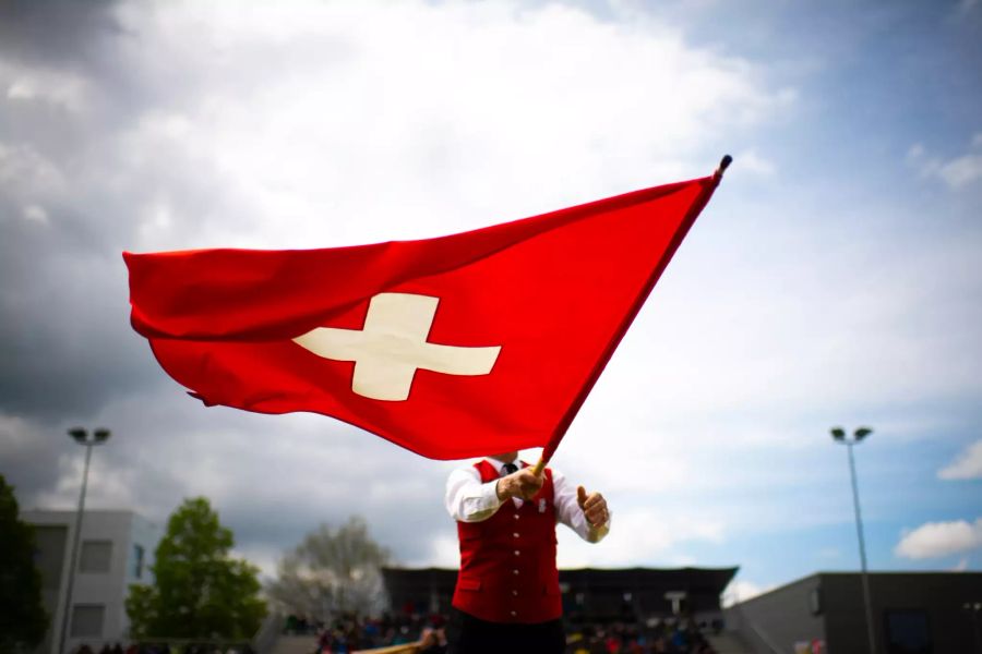 Schweiz Namensänderungen