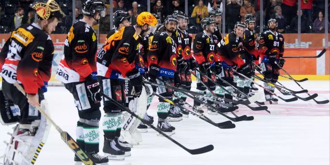 Der SCB gewinnt Spiel 7 im Halbfinal der Playoffs gegen den EHC Biel. SCB Playoffs