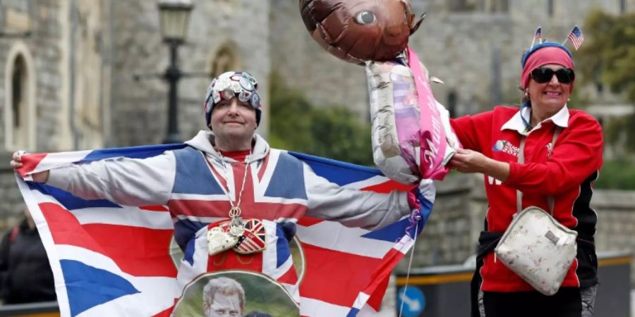 Royals-Fans freuen sich auf Harrys und Meghans Nachwuchs