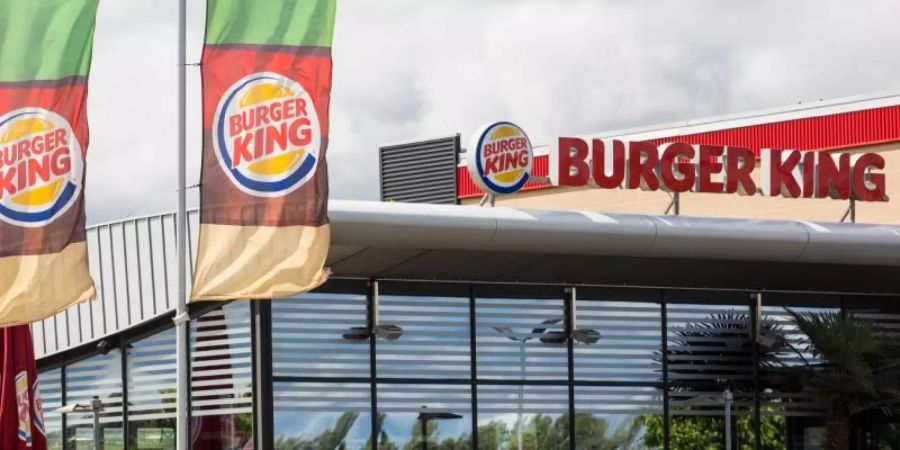 Burger King ist hinter McDonald's weltweit die Nummer zwei der Hamburgerketten, will aber aufschliessen. Foto: Christoph Schmidt