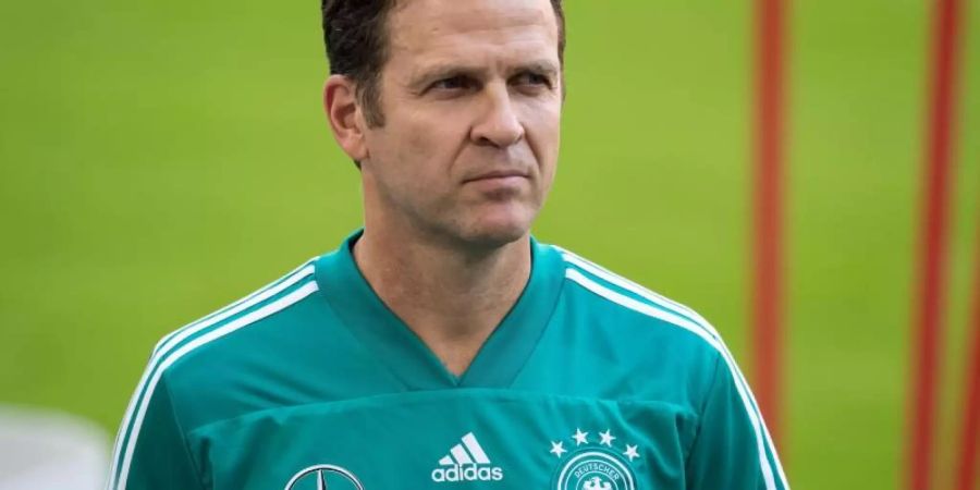 Bot Michael Ballack die Angebote des DFB an: Oliver Bierhoff. Foto: Sven Hoppe