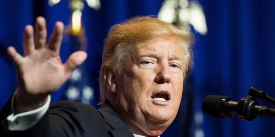 «Wenn der Iran kämpfen will, wird das das offizielle Ende des Iran sein. Droht nie wieder den Vereinigten Staaten!», schrieb Trump auf Twitter. Foto: Alex Brandon/AP
