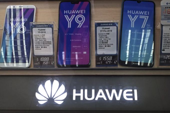 Donald Trumps Standard Procedure: Ausländische Konkurrenz ausschliessen. Die USA fürchten sich vor Huawei. Huawei