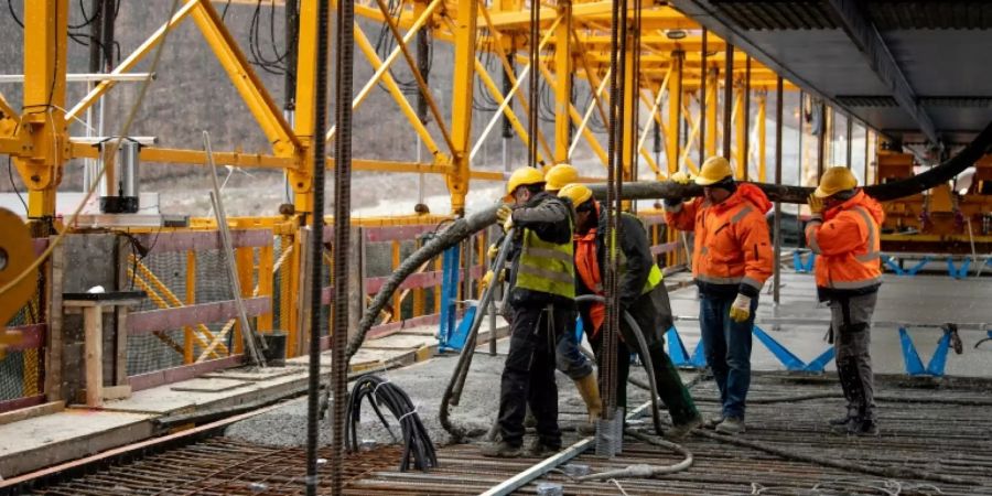 Arbeiter auf einer Baustelle