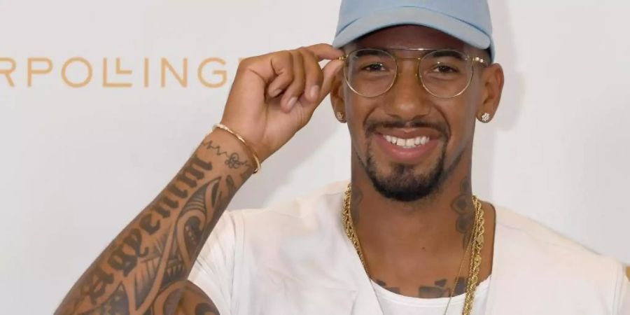 Event des eigenen Hochglanzmagazings: Jérôme Boateng ist auch ein Vermarkter in eigener Sache. Foto: Felix Hörhager/dpa