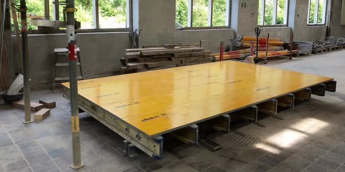 Ein 28-Jähriger zog sich Kopfverletzungen zu. Unfall