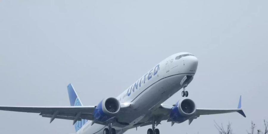 Ein Boeing 737 Max-Flugzeug von United Airlines. Foto: Ted S. Warren/AP/dpa