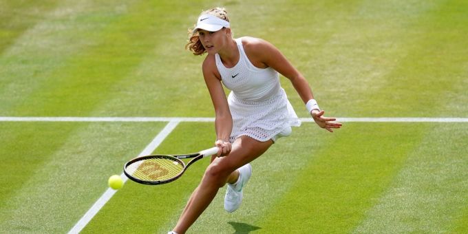 Die Russin Mirra Andrejewa schied in Wimbledon aus. John Walton/PA Wire/dpa Wimbledon Mirra Andrejewa