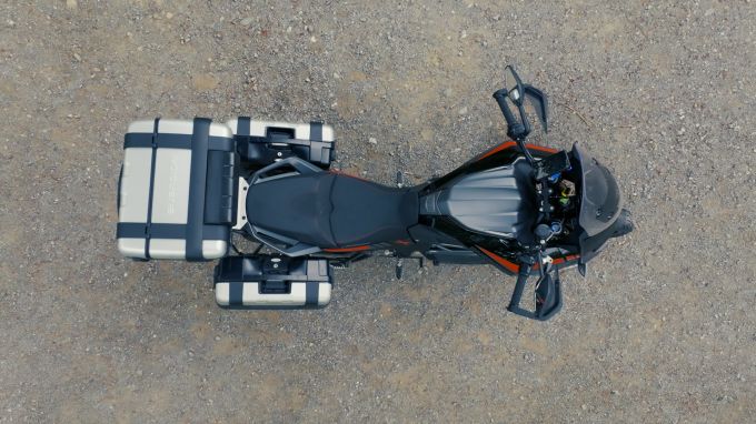 Für ein Touren-Motorrad ist die Energia Experia teuer. Energica Experia