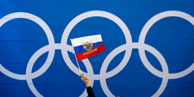 Keine Einladung - Russland und Belarus vorerst nicht bei Olympia 2024