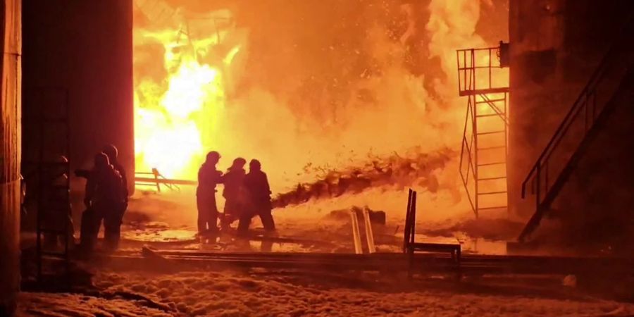 brand kursk öllager luftangriff