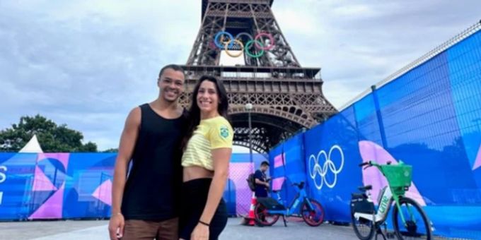 Knall - Olympia-Paar besucht Eiffelturm – Schwimmerin fliegt aus Team!