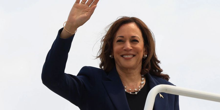 US-Vize Kamala Harris wurde von Biden als Ersatzkandidatin vorgeschlagen.