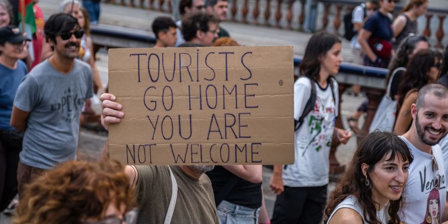 Demonstration gegen Massentourismus in Barcelona