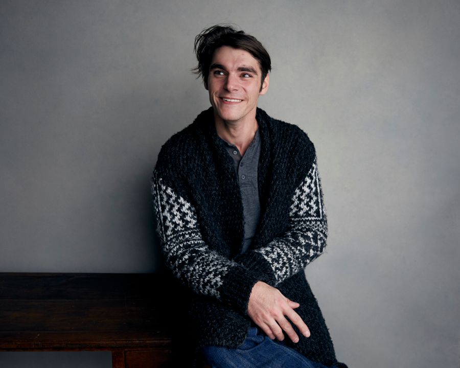 RJ Mitte lebte mit einer Zerebralparese und setzte sich für Menschen mit Behinderung ein. Er war Botschafter von United Cerebral Palsy und von Shriners Children’s.