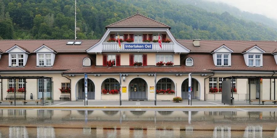 Übernachtungsgäste in Interlaken den öffentlichen Verkehr nicht mehr kostenlos mit der Gästekarte nutzen. Bild: Jungfraujoch