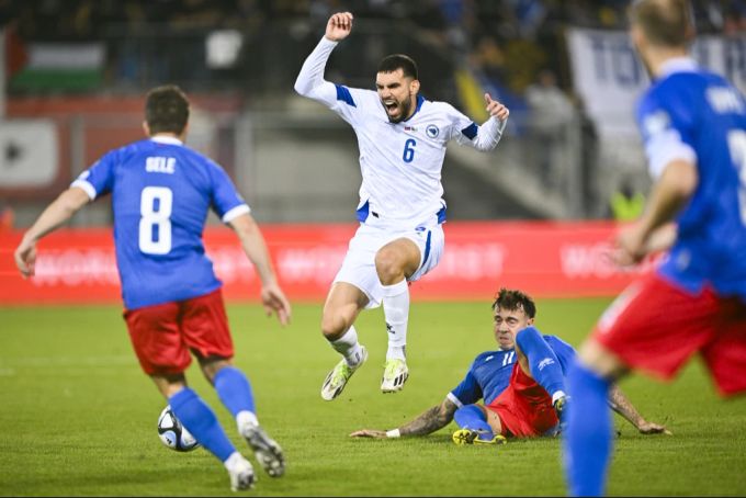 Adrian Barisic vom FC Basel im Einsatz für Bosnien-Herzegowina. (Archivbild) FC Basel