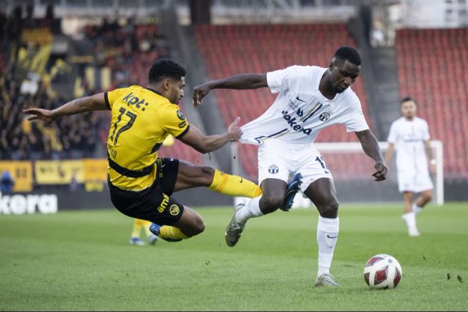 YB muss erneut auf Saidy Janko (links) verzichten. keystone YB