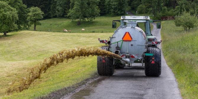 Landwirte Gülle Gericht Freispruch