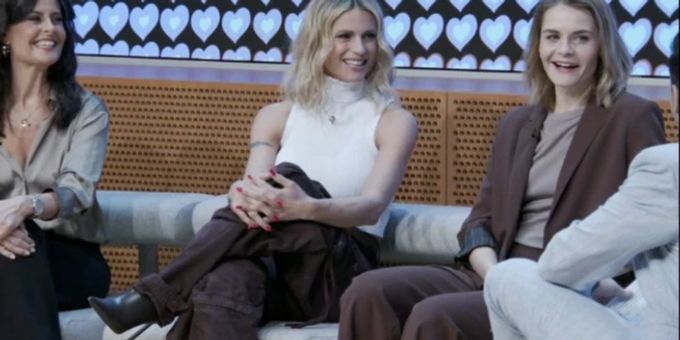 Sandra Studer, Michelle Hunziker und Hazel Brugger (v.l.) moderieren des ESC 2025. michelle hunziker