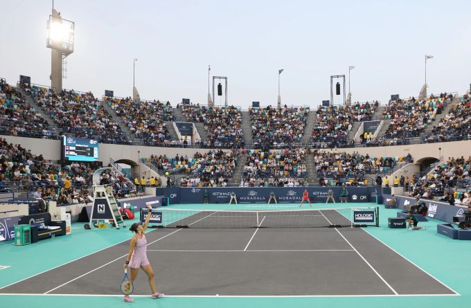 Belinda Bencic im Final von Abu Dhabi gegen Ashlyn Krueger. Belinda Bencic Abu Dhabi