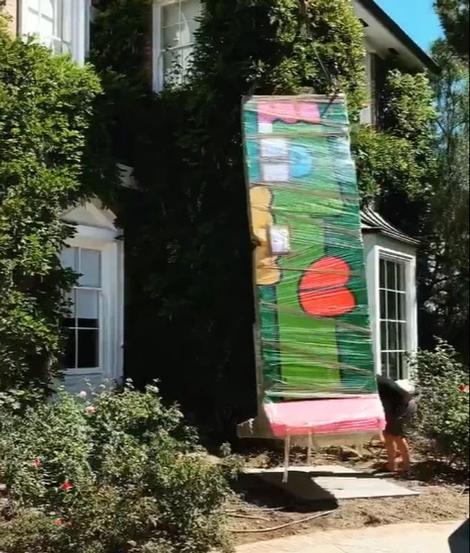 Dieses Stück Berliner Mauer befindet sich im Garten von Heidi Klum. Heidi Klum