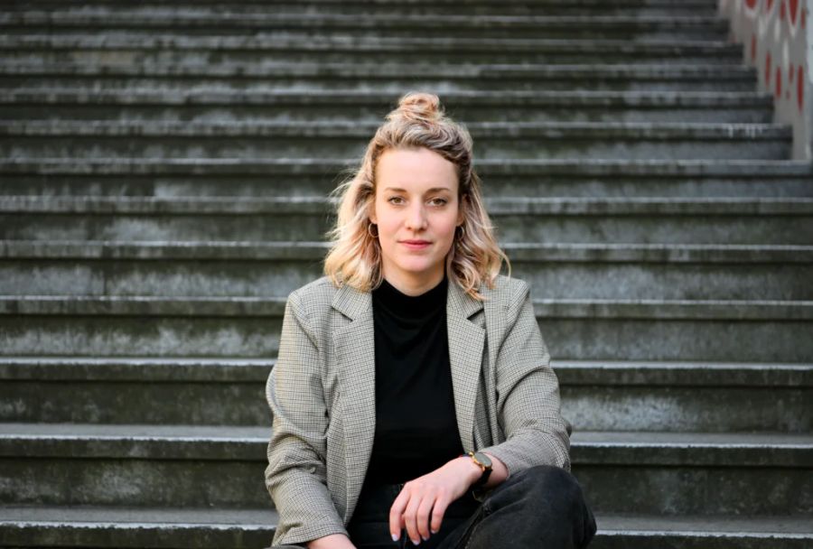 «Hunderte Kleinspenderinnen und -spender haben für den Schlussspurt zur Pro-Putin-Initiative rund 52'000 Franken zusammengetragen», sagt Lena Allenspach, Mediensprecherin der SP Schweiz.