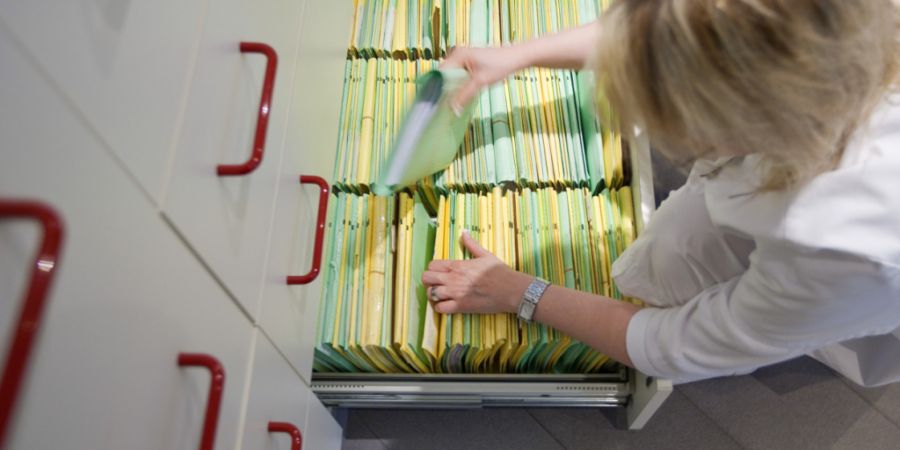 Unterlagen über medizinische Behandlungen enthalten sensible Daten. (Symbolbild)