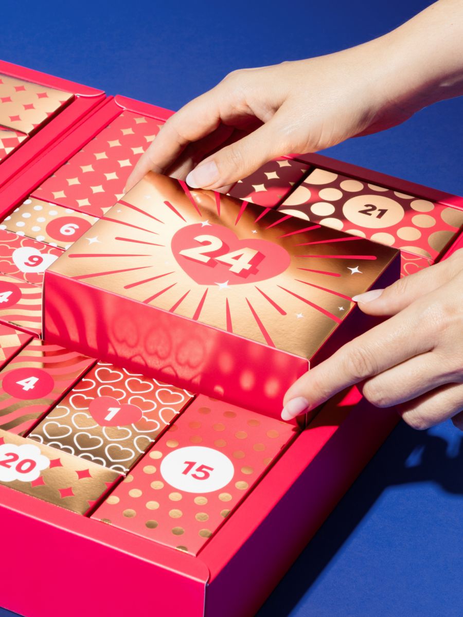 Huch, was verbirgt sich wohl in den Böxchen des Amorana-Adventskalender Premium?