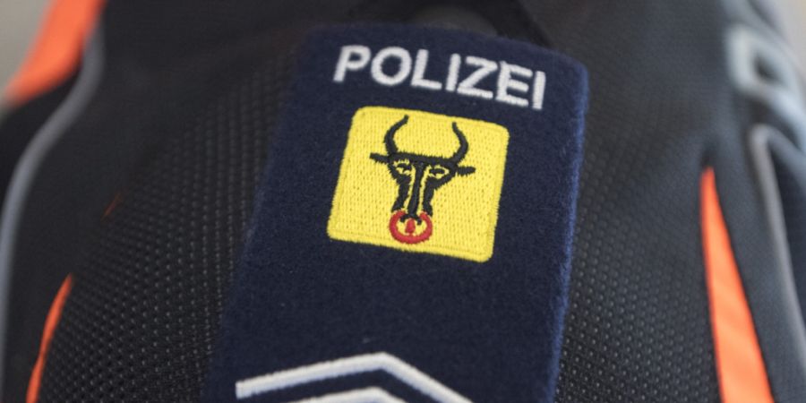Die Kantonspolizei Uri führt zusammen mit der Staatsanwaltschaft Abklärungen zur Unfallursache durch. (Symbolbild)