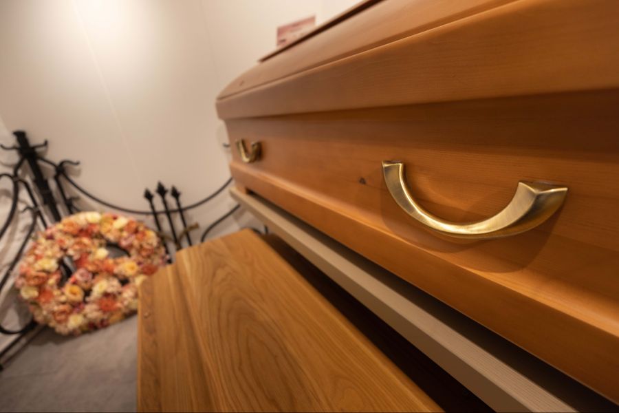 Ihm sind gar Fälle bekannt von Eltern, die ihren Kindern den Tod eines Grosselternteils monatelang verschwiegen haben.